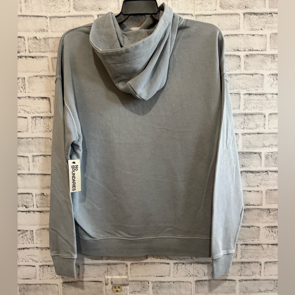 NWT! Men’s buttery soft light blue hooded oversized sweatshirt Medium - Picture 2 of 5